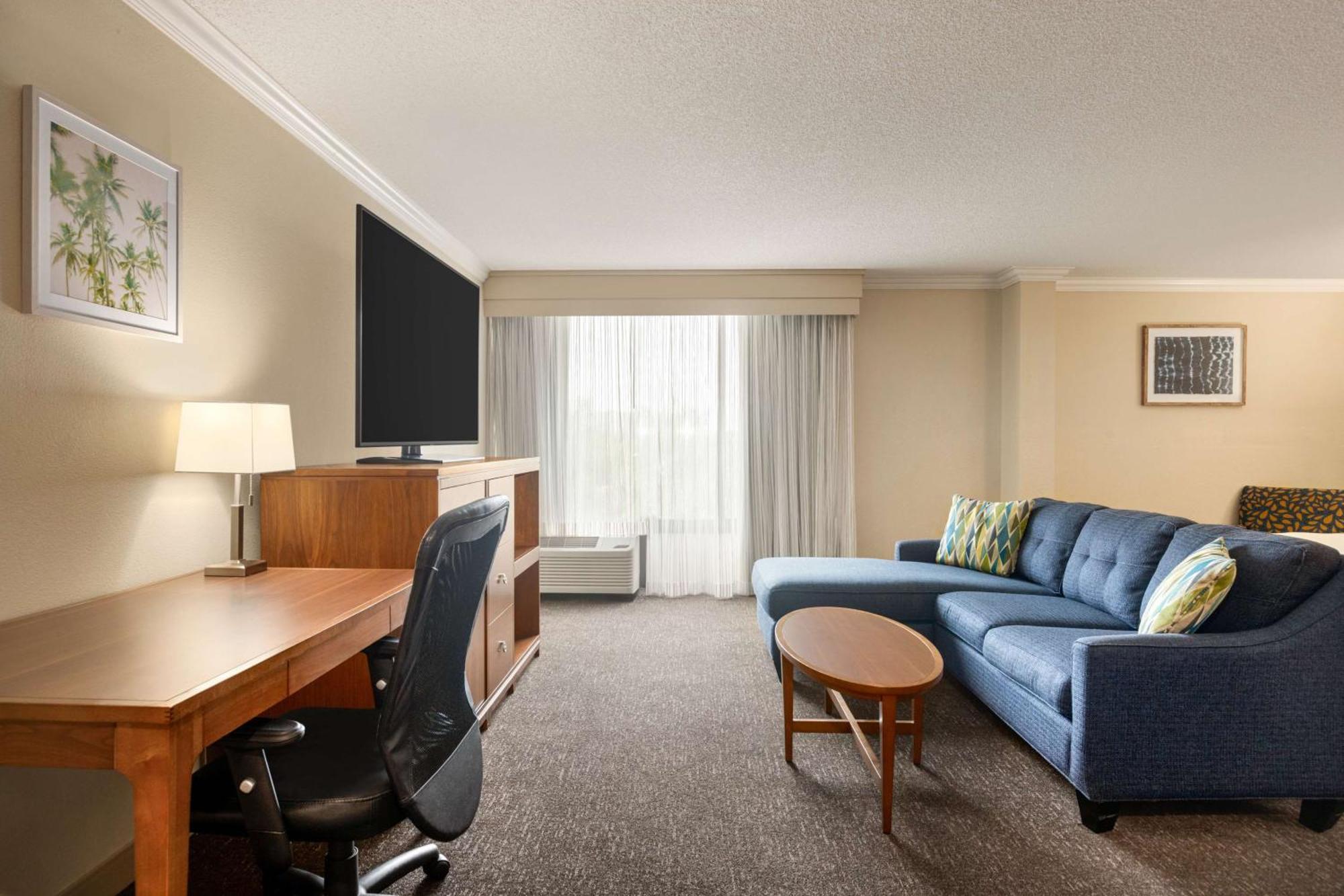 Doubletree By Hilton Fort Myers At Bell Tower Shops Εξωτερικό φωτογραφία