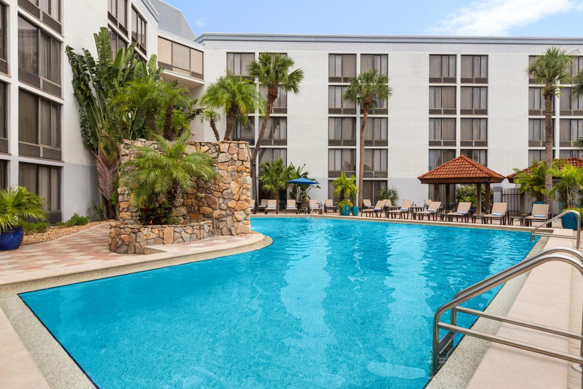 Doubletree By Hilton Fort Myers At Bell Tower Shops Εξωτερικό φωτογραφία